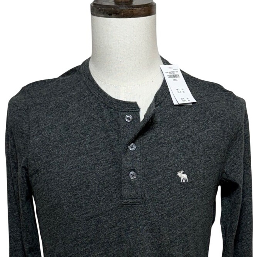 NEW Abercrombie & Fitch Shirt Mens Small Gray Henley Long Sleeve Soft A&F Tee